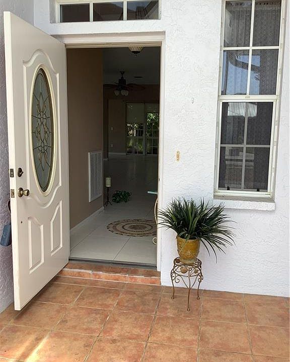 176 Stanhope Cir, Naples, FL 34104 Zillow