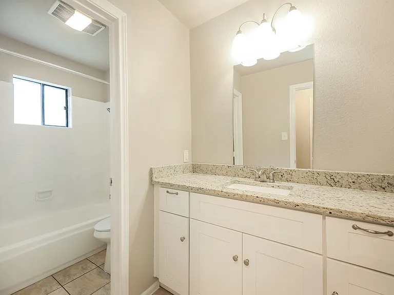 2743 Knoll Tree St — Photo 15