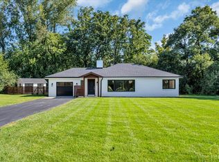 2320 Duffy Ln, Riverwoods, IL 60015
