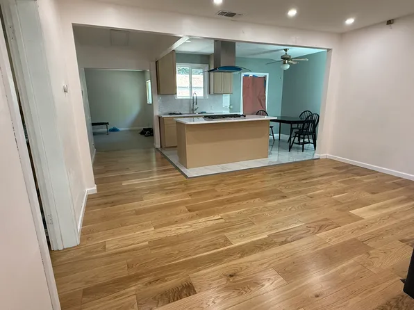 2647 21st Ave, Sacramento, CA 95820