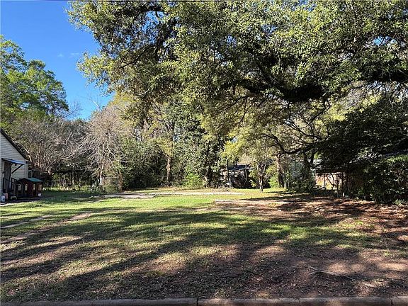 2nd image of 216 24th St Lot 2