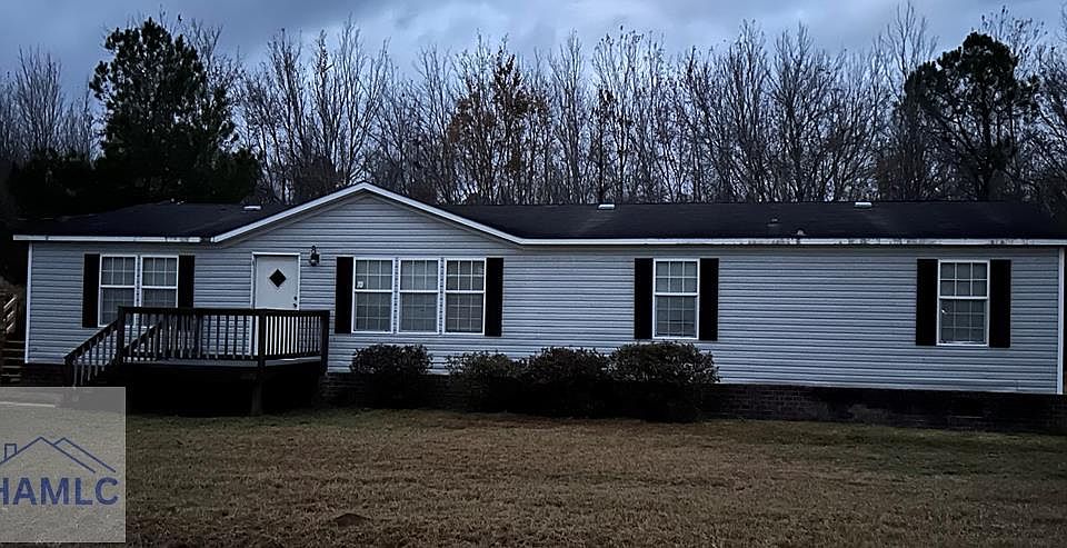 1st image of 438 Persimmon Blvd NE