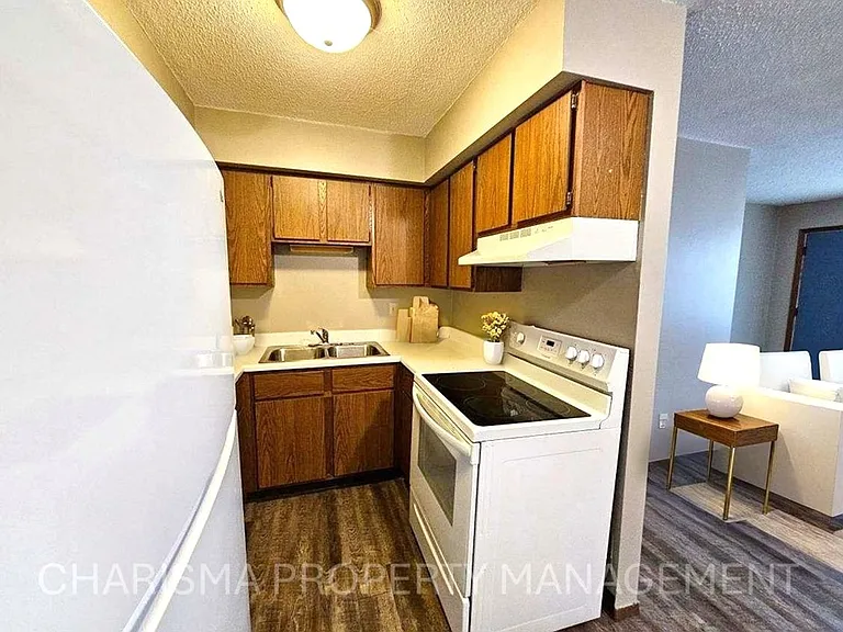 Garretson Property I — Photo 8