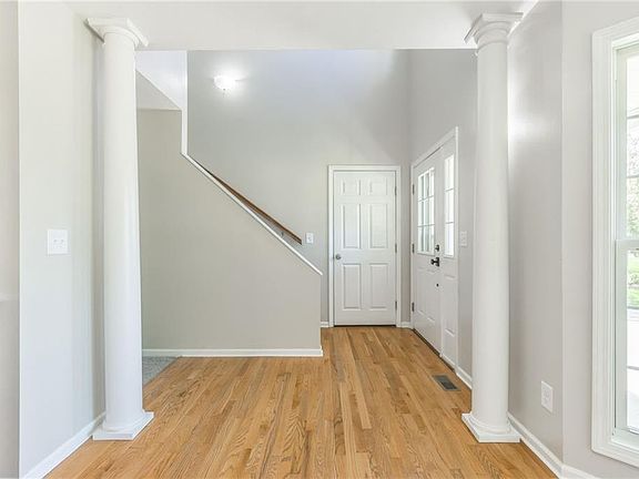 2nd image of 4607 N Heatherwood Dr