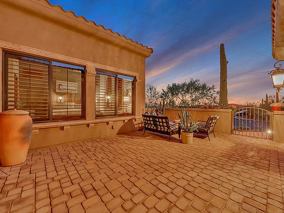 2nd image of 8527 E Regina Cir