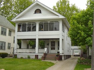 18419 Sloane Ave, Lakewood, OH 44107