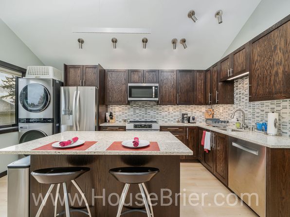 (undisclosed Address)