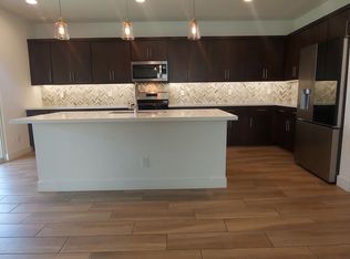 2128 E Kingbird Dr, Queen Creek, AZ 85142