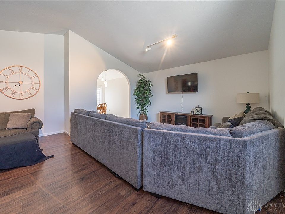 261 W Pinehurst St, Sidney, OH 45365 | Zillow 261 W Pinehurst St, Sidney, OH 45365 | Zillow