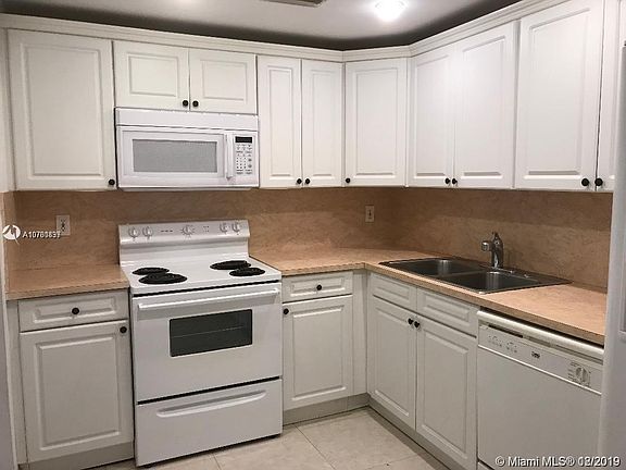 4th image of 1050 93rd St APT 5E