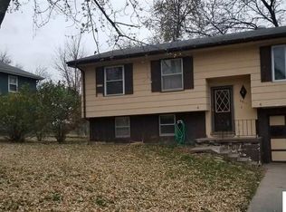 2811 Angie Dr, Bellevue, NE 68005