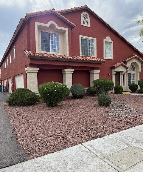 900 Desert Oak Ct #0 — Photo 2