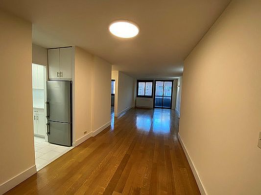 1st image of 347 W 57th St APT 15A