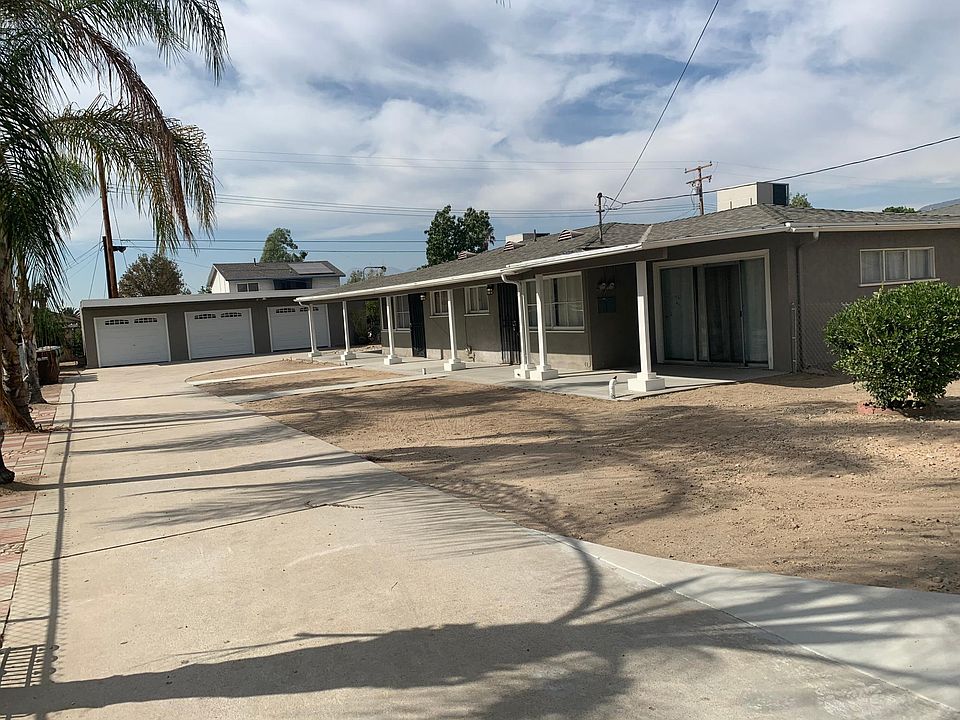 Front of duplex