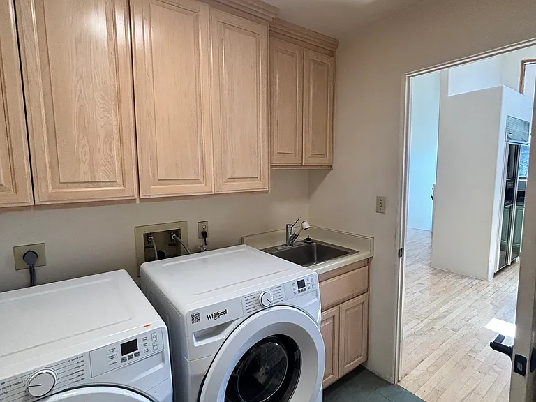 215 Valley View Cir — Photo 13