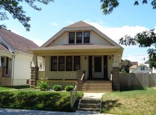 3341 S 15th St, Milwaukee, WI 53215