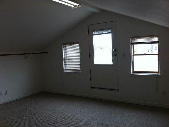 5th image of 1472A Church St
