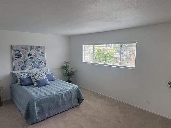 4th image of 4902 Pearce Dr #4