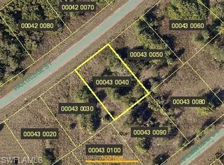 310 Partridge St, Lehigh Acres, FL 33974