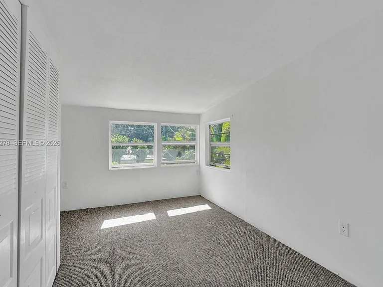 310 N Ocean Breeze #3 — Photo 10