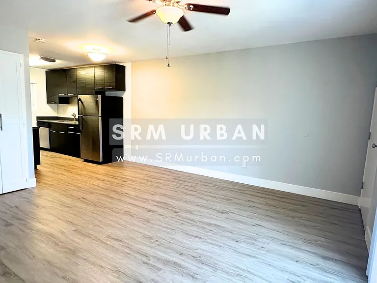 4564 Hawley Blvd #6 — Photo 3
