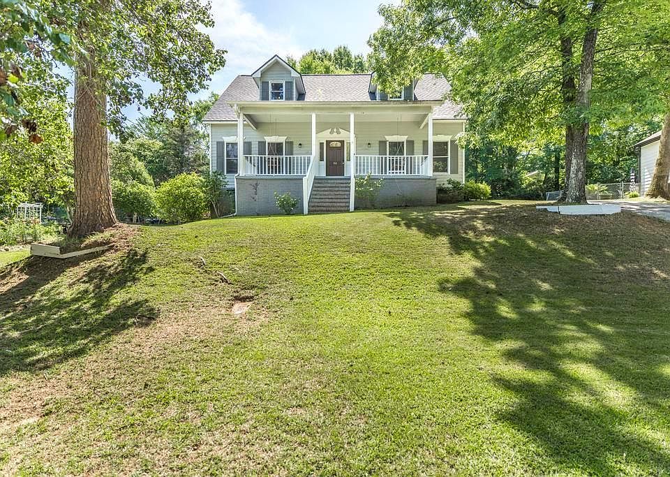 1st image of 252 N Wesleyan Cir
