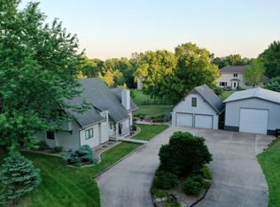 6811 NW 4th St, Des Moines, IA 50313