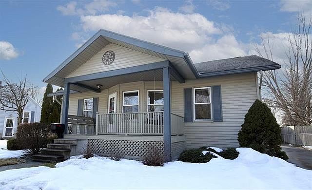 1st image of 2217 Barnard St