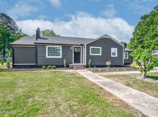 301 W John J Sharpe St, Rocky Mount, NC 27803
