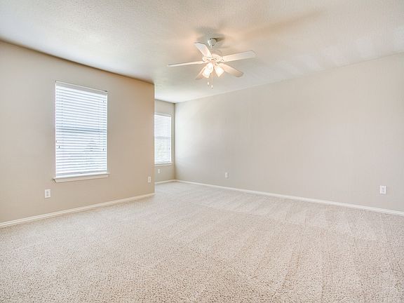 4th image of 11628 Corsicana Dr