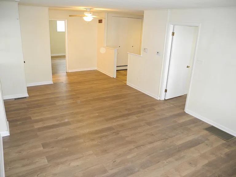 21006 Jefferson Blvd #A — Photo 6