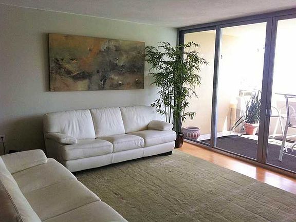 4th image of 11 Island Ave APT 704