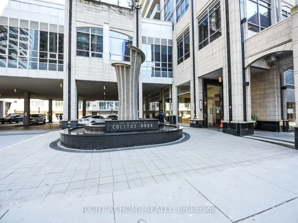 761 Bay St, Toronto, ON