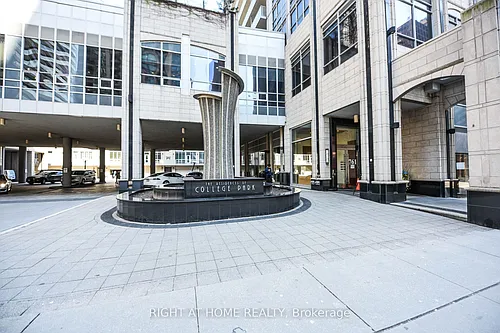 761 Bay St Photo 1