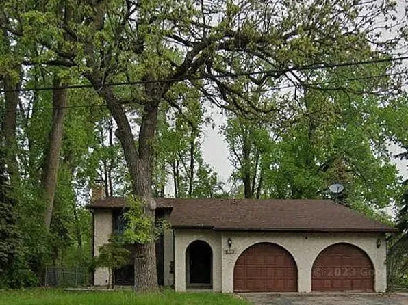 404 Cimarron Rd, Apple Valley, MN 55124