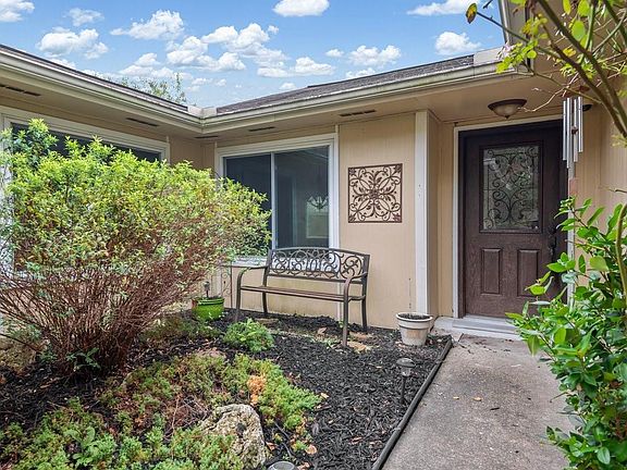 5th image of 5822 Fallengate Dr