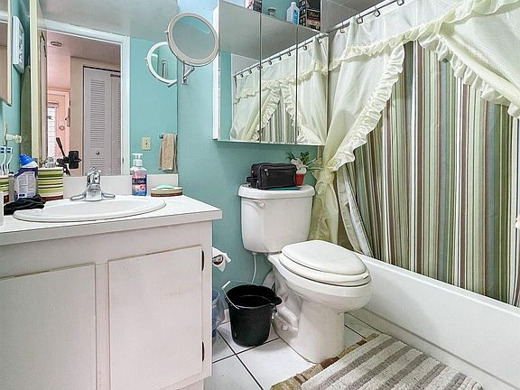 3rd image of 2786 NW 104th Avenue #310