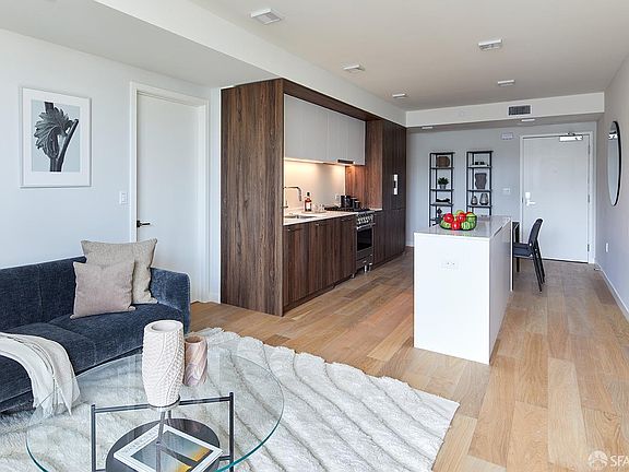 3rd image of 1580 Pacific Ave #308