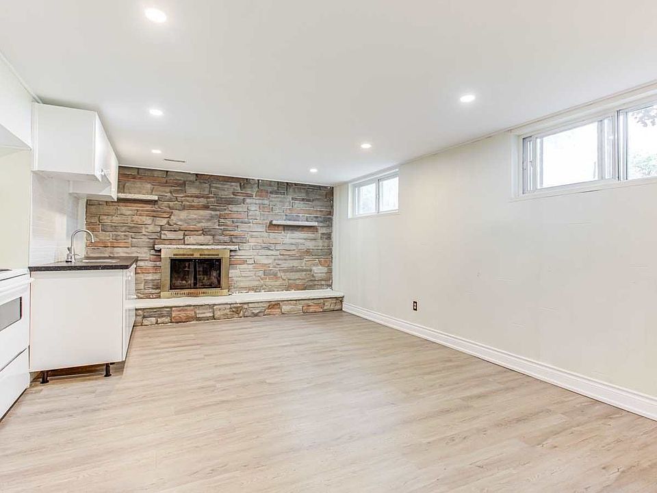 2nd image of 389 Becker Rd #Basement