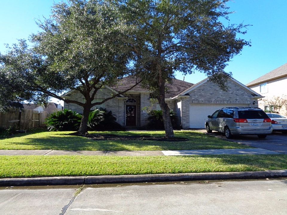 1st image of 2319 Waterwood Dr