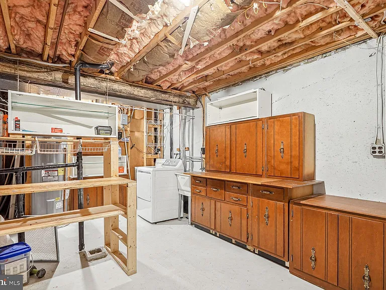 9909 Hemlock Woods Ln — Photo 31