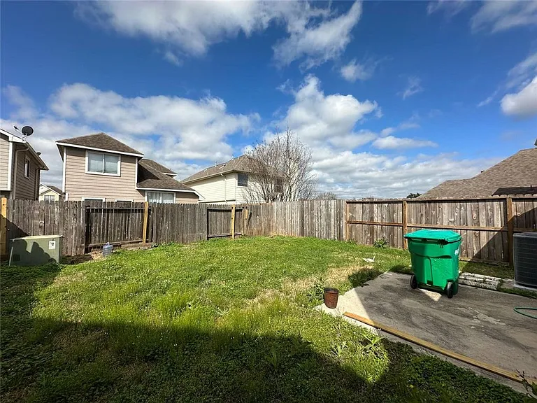 10903 Tobar Falls Cir — Photo 13