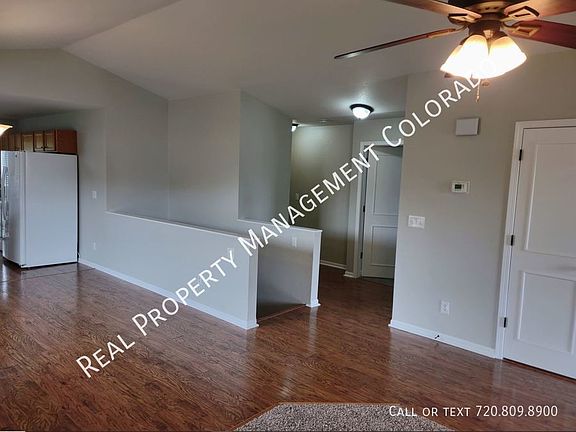 5th image of 2488 Sapphire St