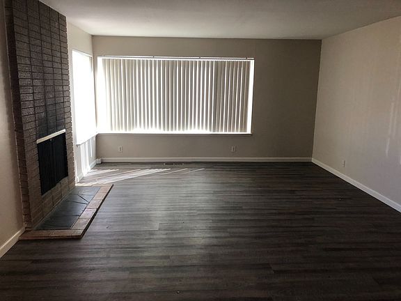 5th image of 2501 Borica Way