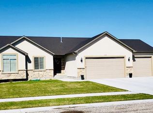 400 S Deon Ln, Idaho Falls, ID 83401