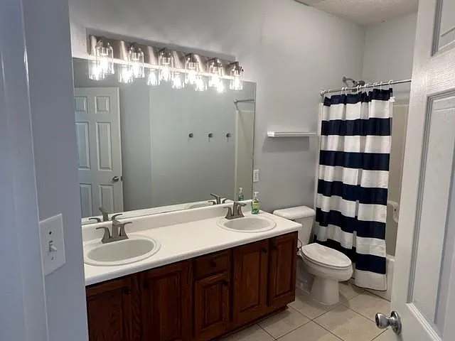1250 Windmill Pl W — Photo 18