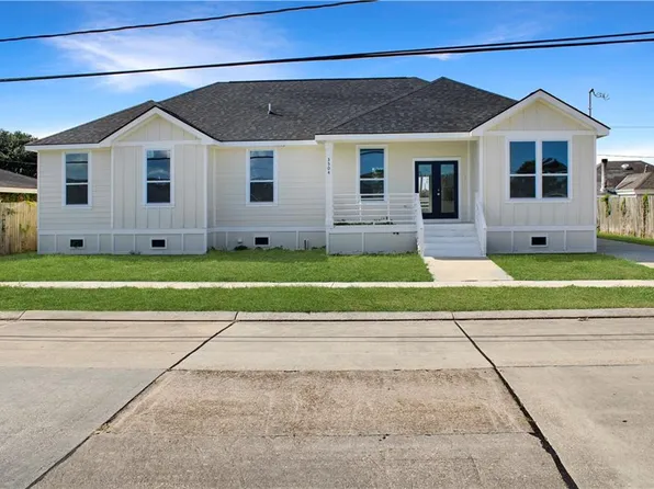 3504 Mumphrey Rd, Chalmette, LA 70043