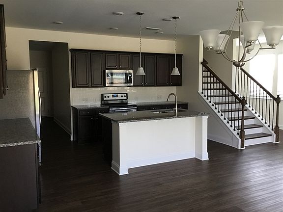 5th image of 4918 Trayton Ave