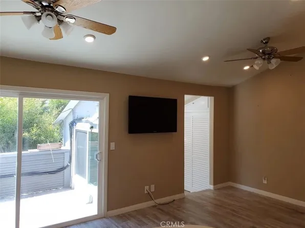 17162 Pacific Coast Hwy, Huntington Beach, CA