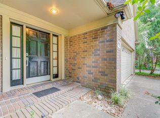 7 Windledge Pl, Spring, TX 77381